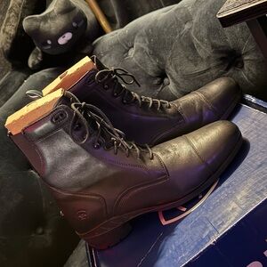 Ariat Men's Black Leather Boots